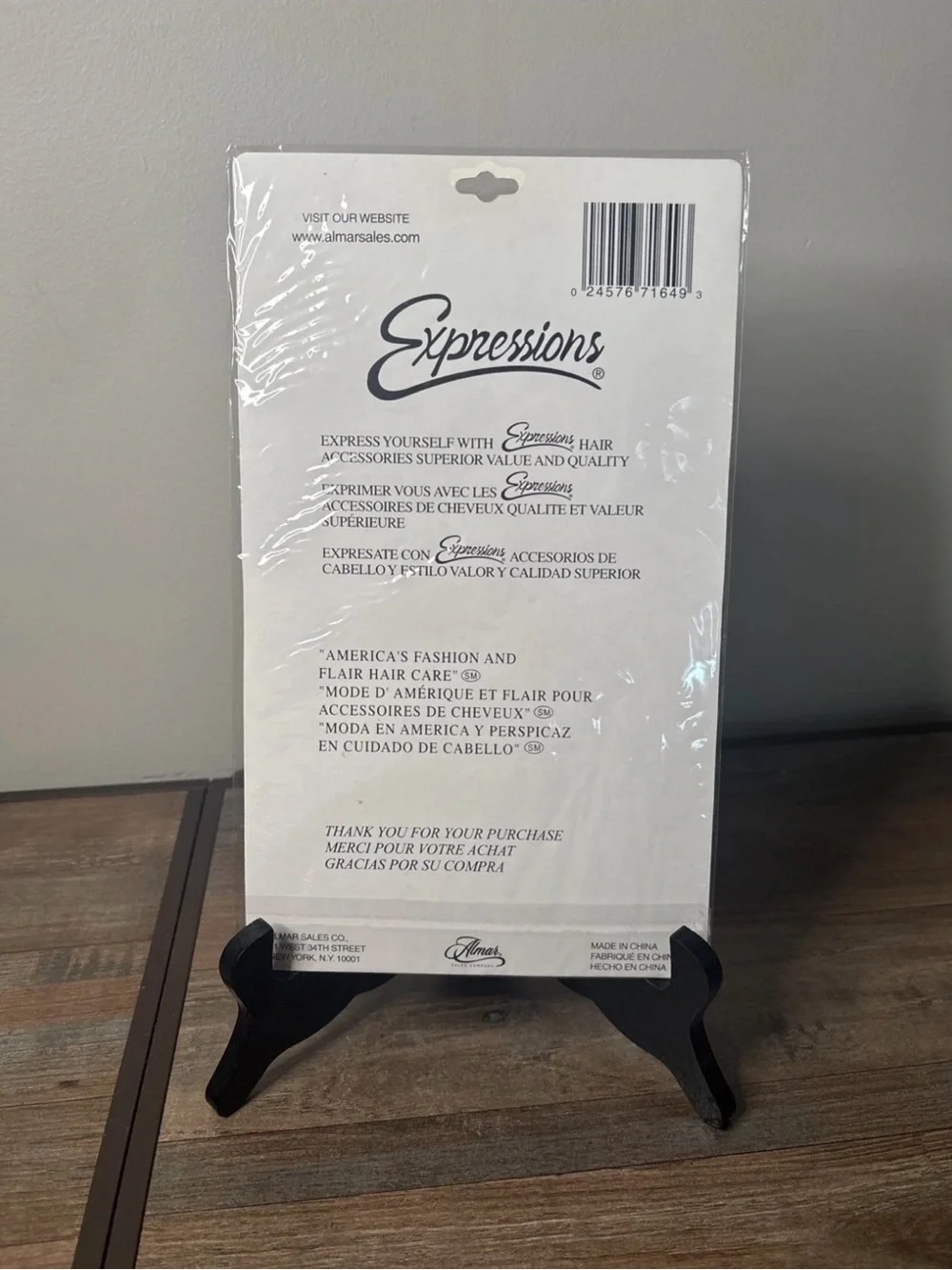 Expressions White Retail Backing Card with Black Text